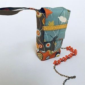 Wristlet Purse, NEW Hand Quilted, Fabric, Mod Purse, Boho, Hippie